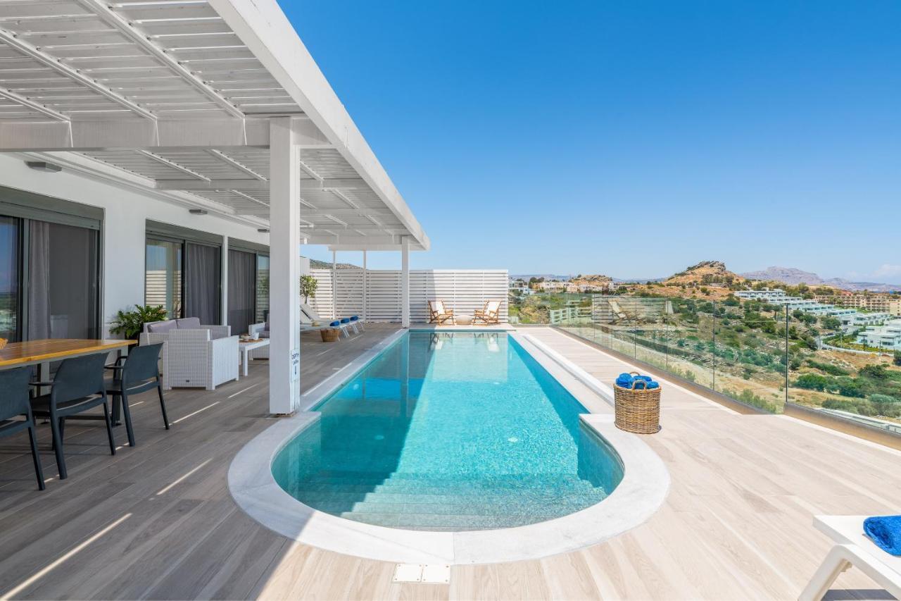 Villa Faros Vlicha  Exteriör bild